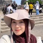 dinna_ashari
